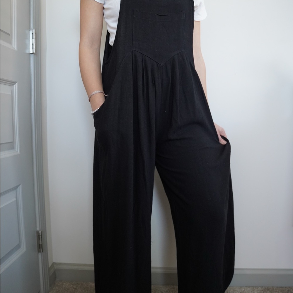 Black Wide-Leg Overalls — Small